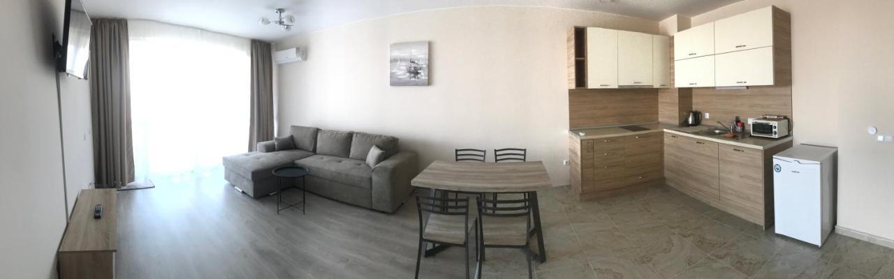 Apartment mit Meerblick