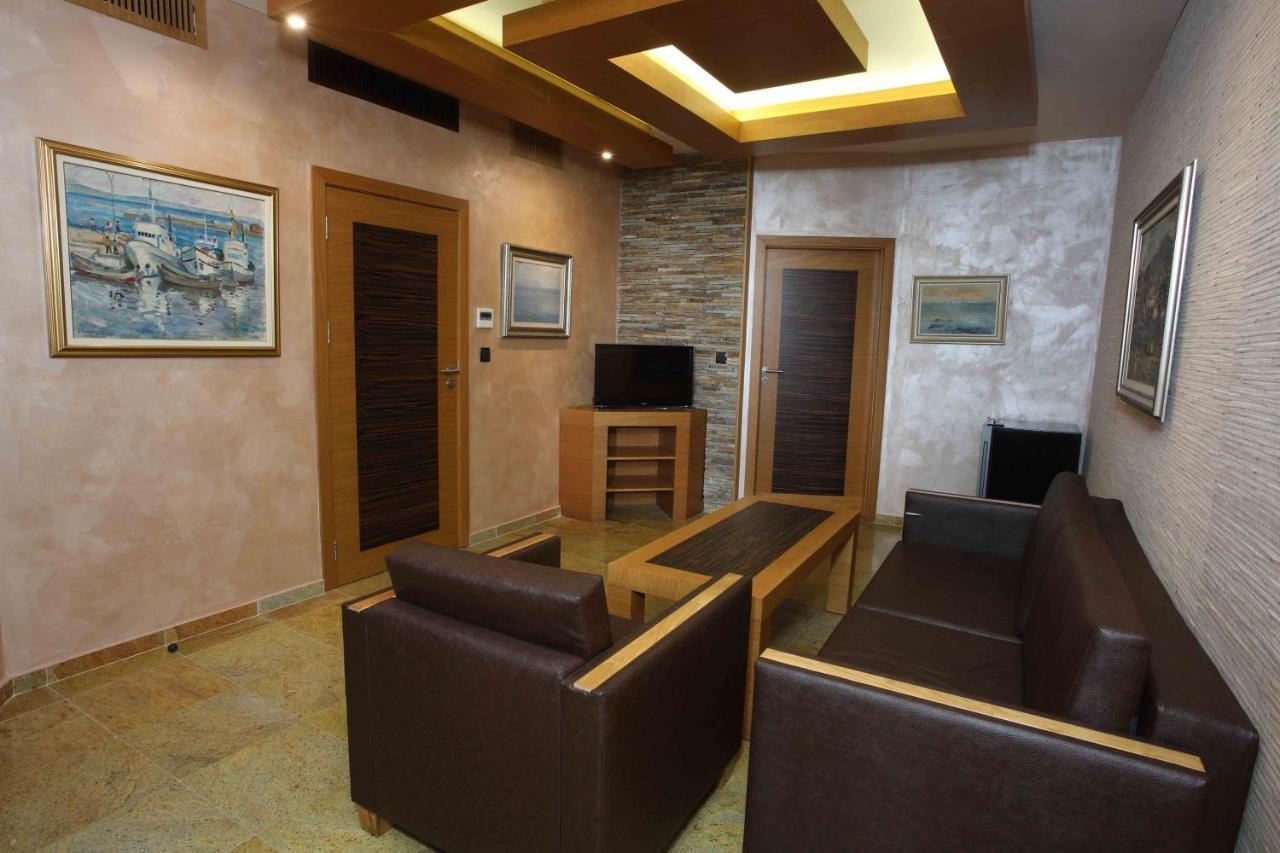 Deluxe Apartment,1026411568:JPEG