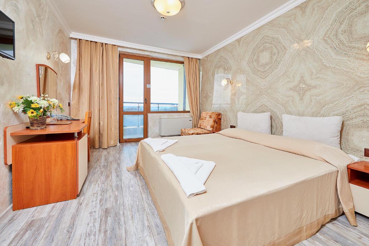 Double Room with Balneo Package,1075066369:JPEG