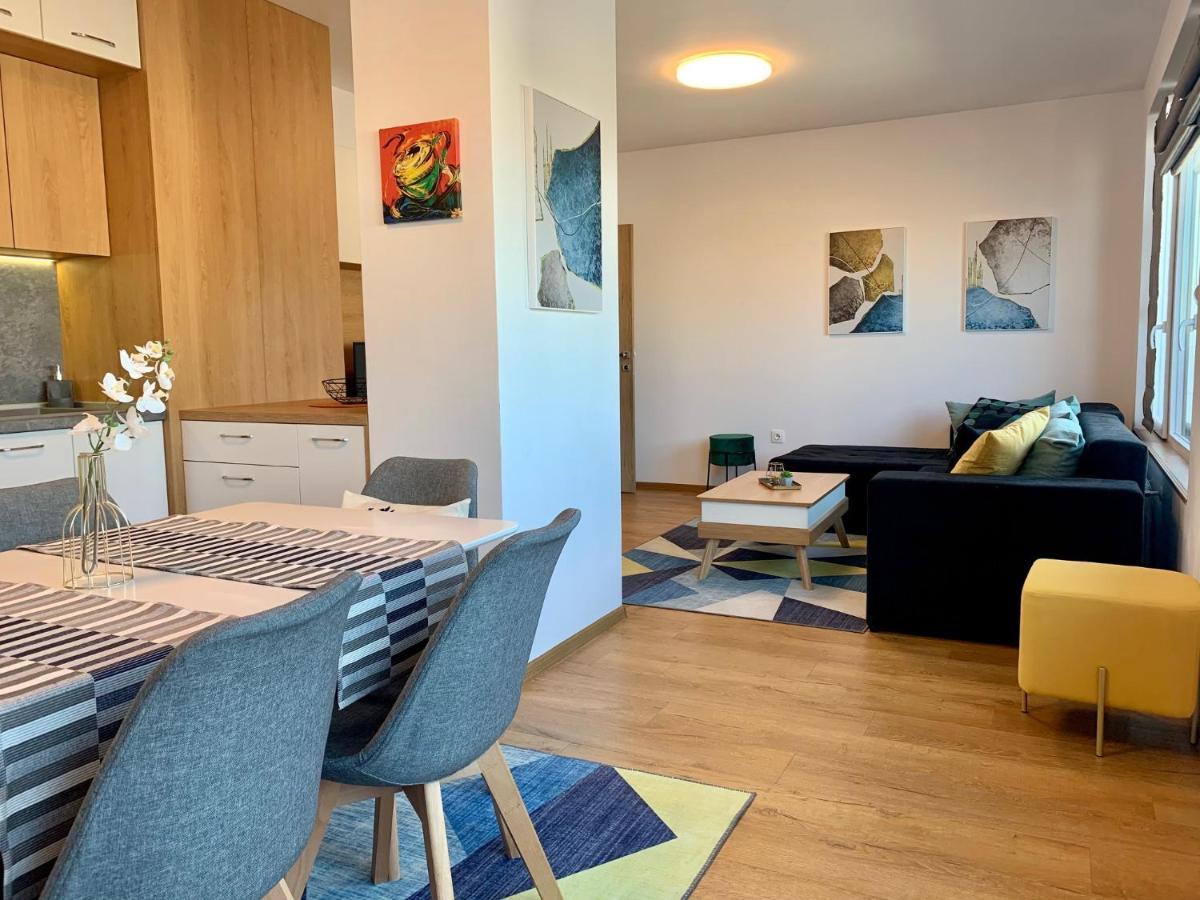 Appartamento con 3 Camere da Letto