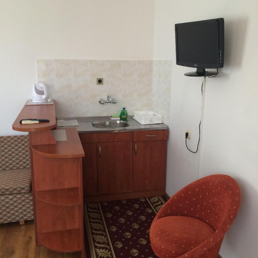 Cameră cvadruplă cu balcon