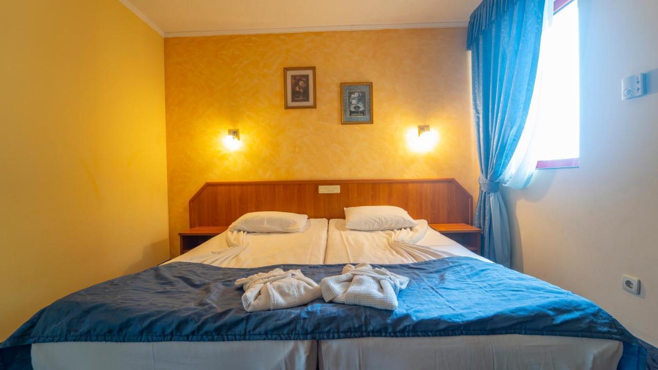 Economy Doppel-/Zweibettzimmer