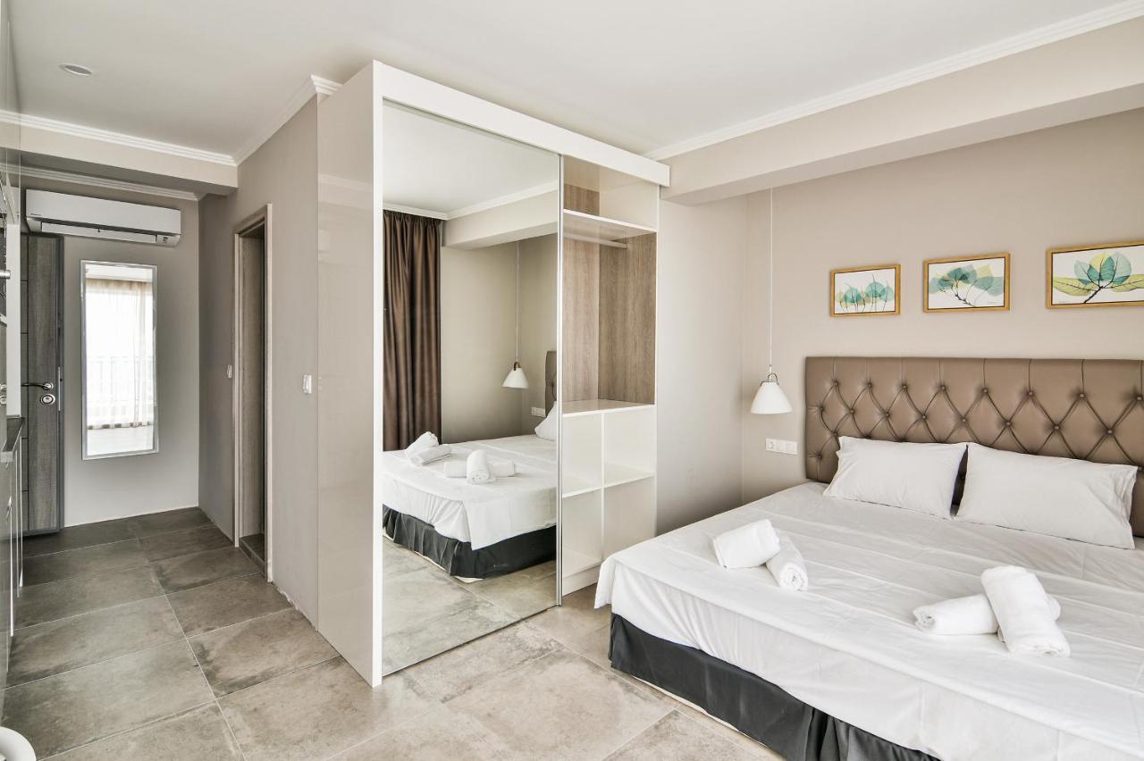Cameră dublă Deluxe cu balcon și vedere la mare