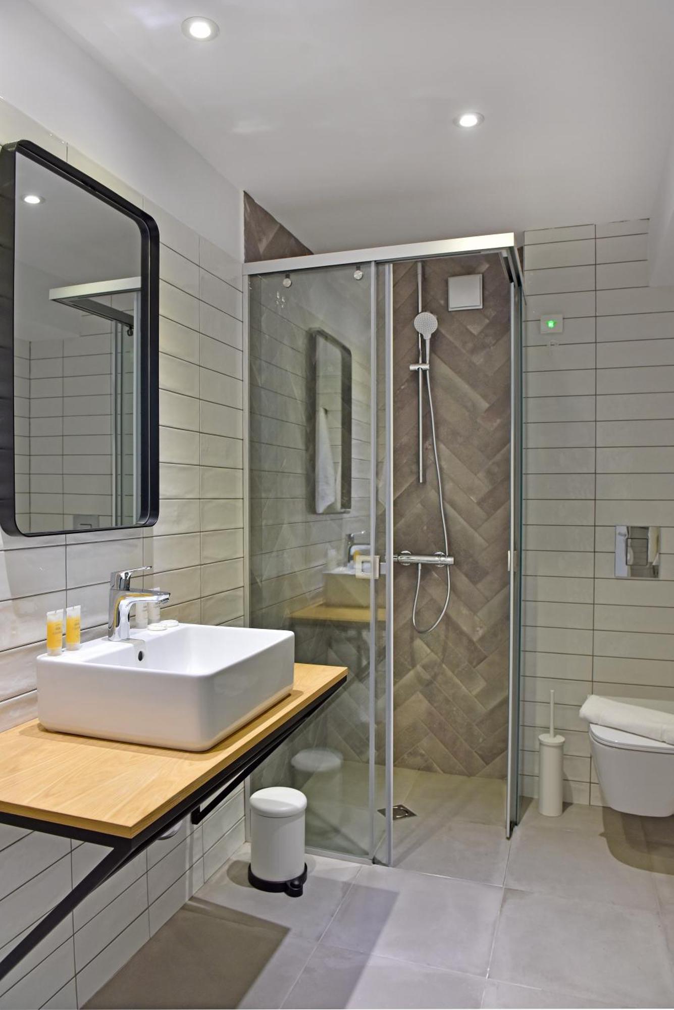 Apartment,1251819946:JPEG