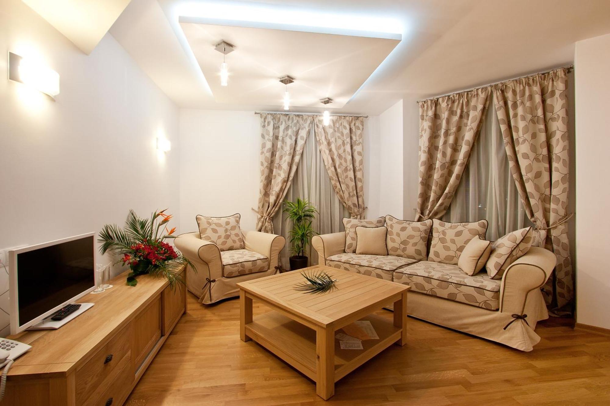 Two-Bedroom Maisonette Spa Access