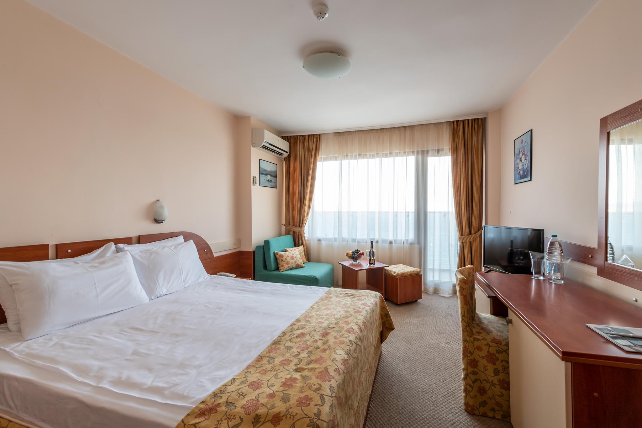 Chambre Double - Vue Frontale sur Mer