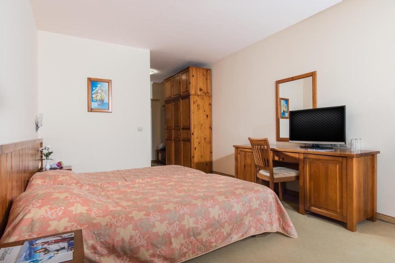 Twin Room Relax Center Access