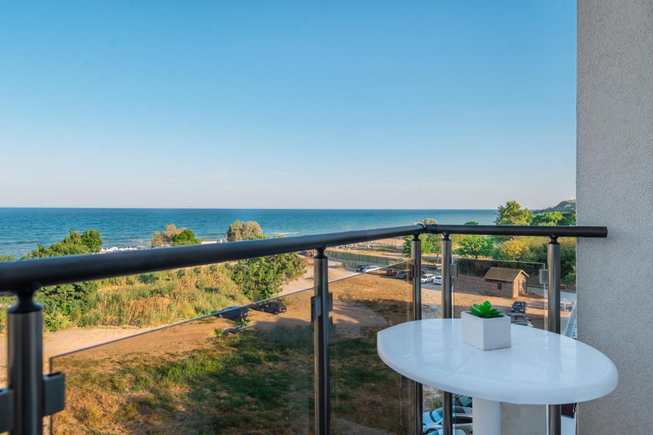 Apartment mit Meerblick