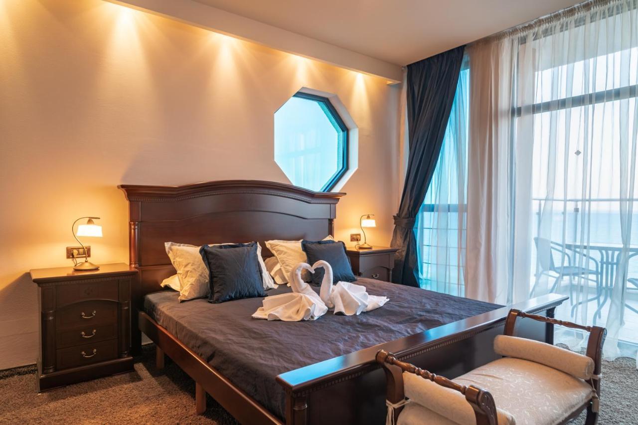 Retro House Suite,1419246399:JPEG