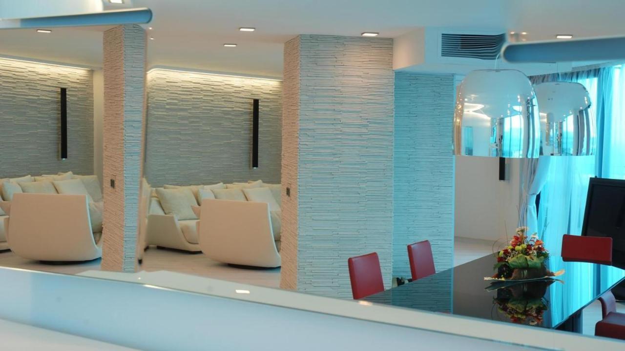 White house Apartment,1419242856:JPEG