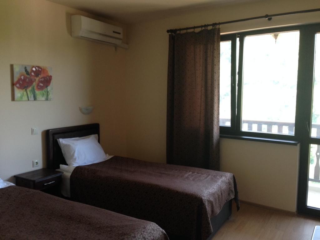 Double or Twin Room Balcony