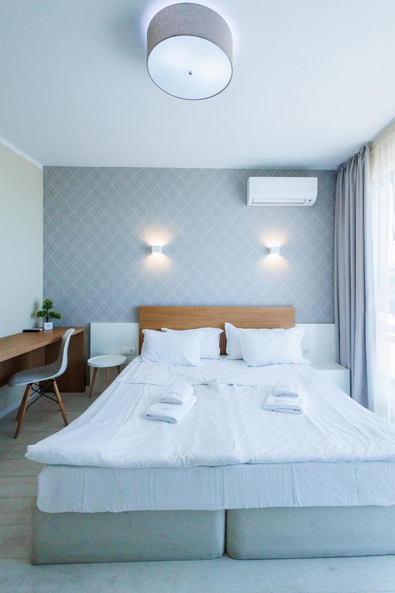 Deluxe Doppel-/Zweibettzimmer mit Meerblick