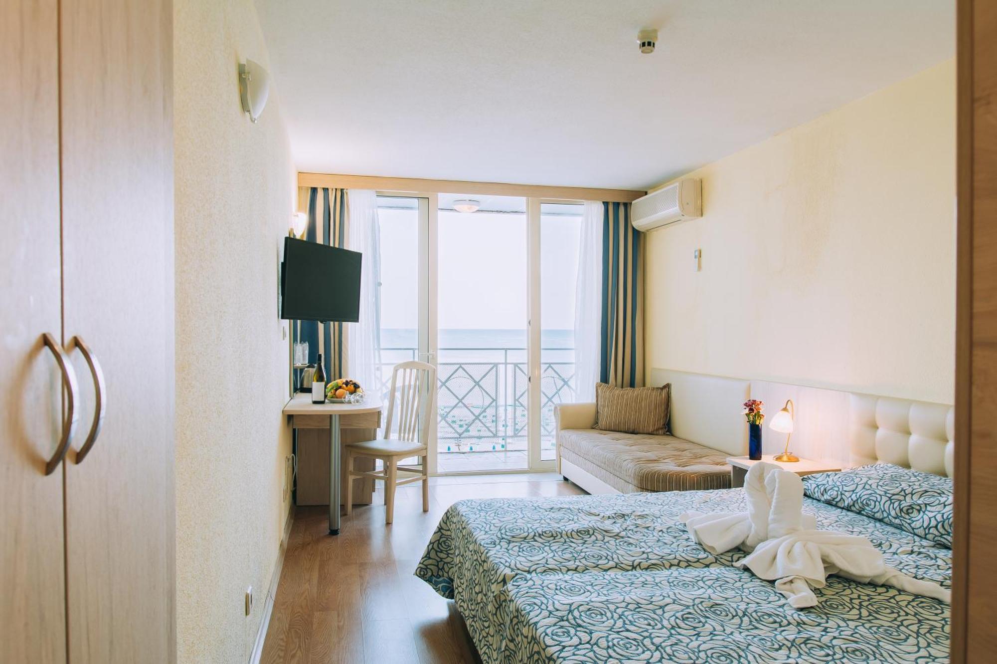 Twin Room Sea View