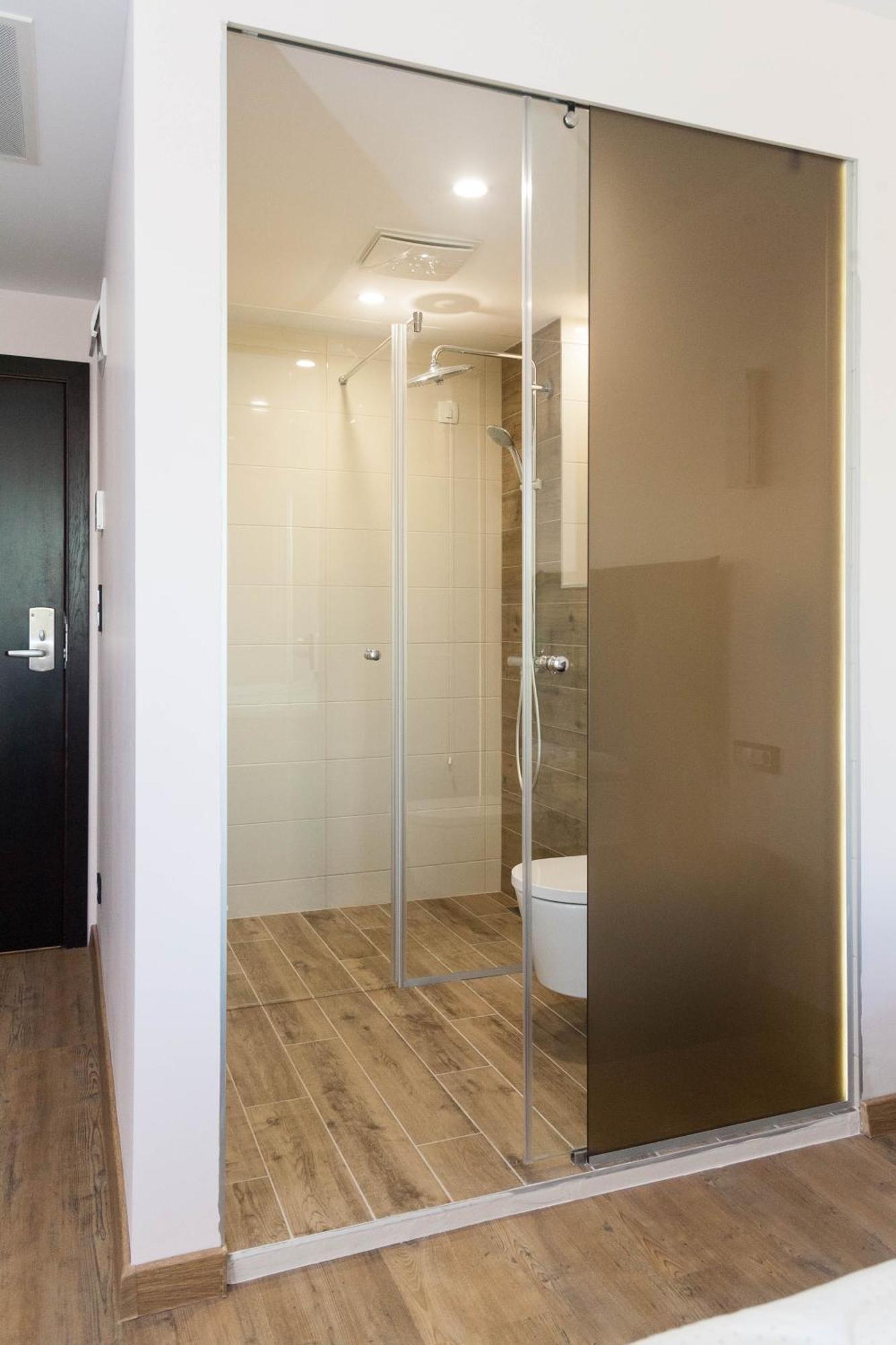 Double or Twin Room Balcony