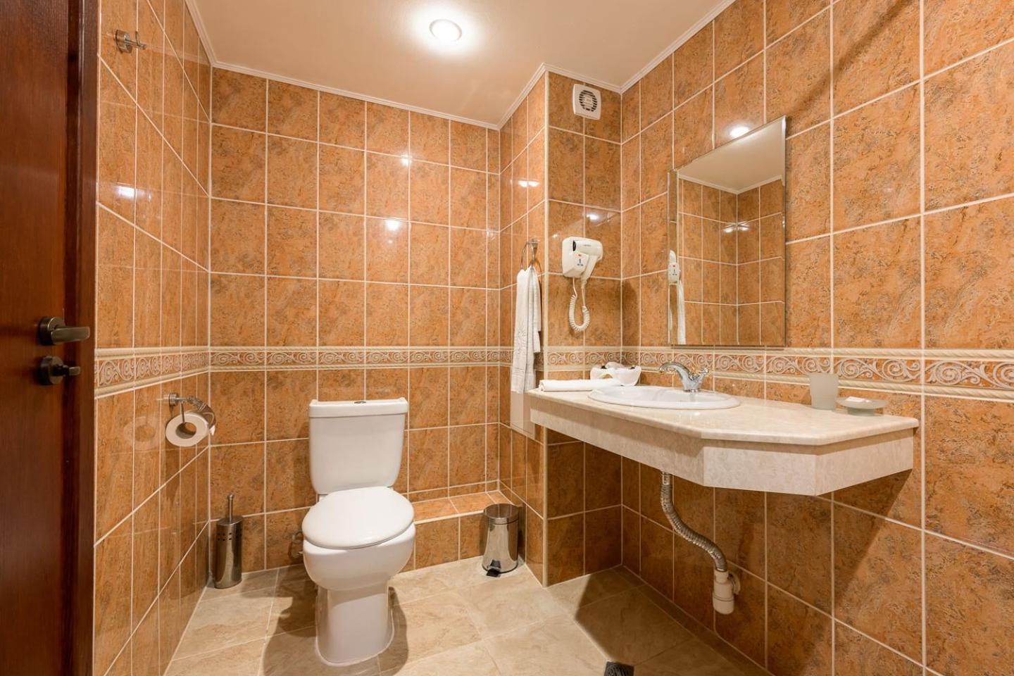 Economy Twin Room