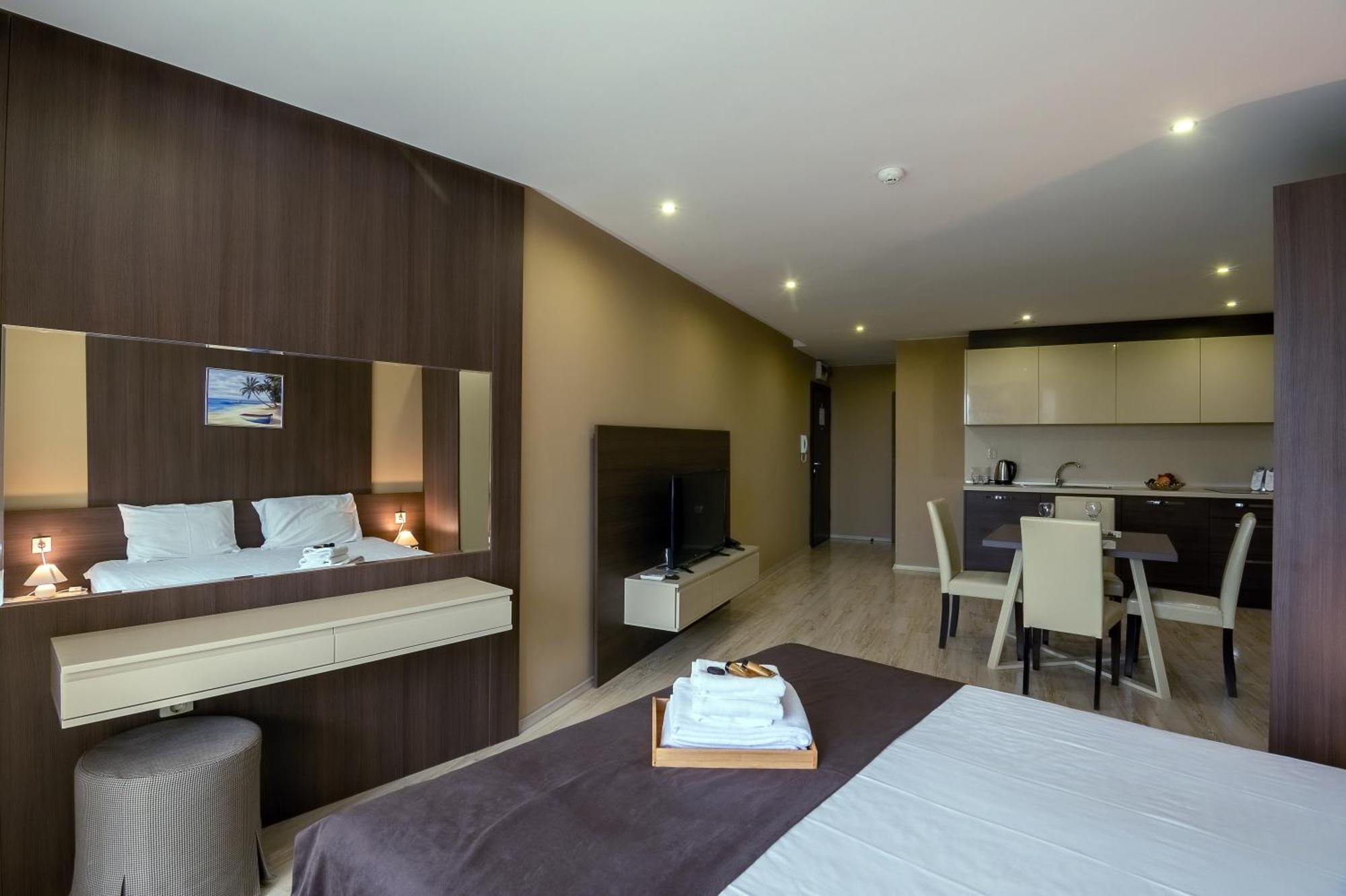 Studio cu balcon