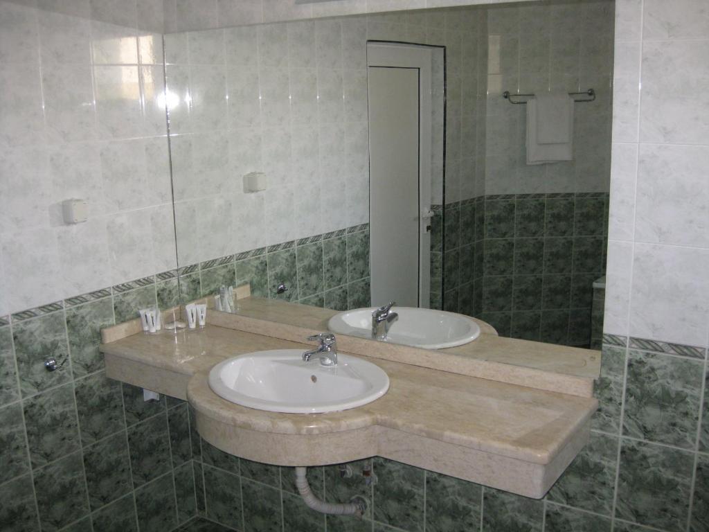 Apartament cu 1 dormitor (4 adulți)