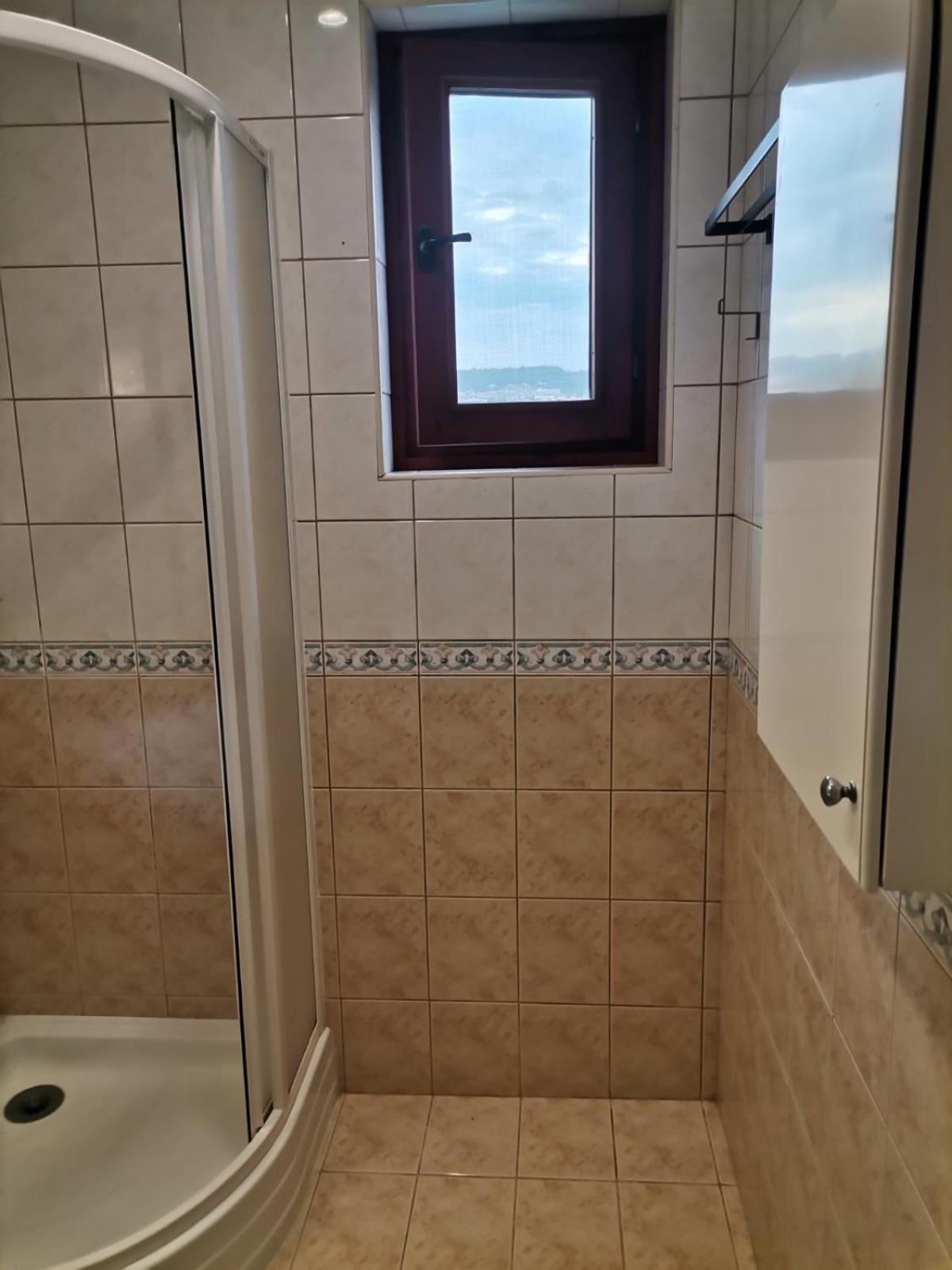 Three-Bedroom Apartment Sea View