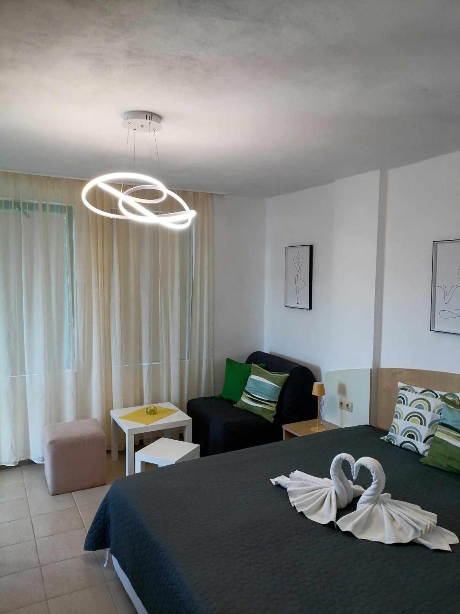 Two-Bedroom Deluxe Apartment Balcony