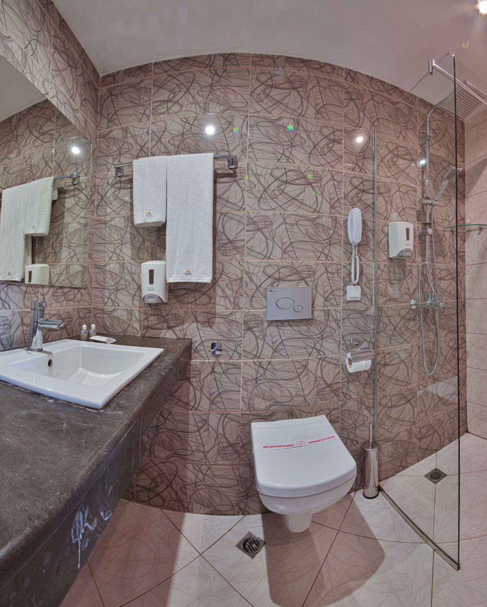 Single Room,1605402156:JPEG