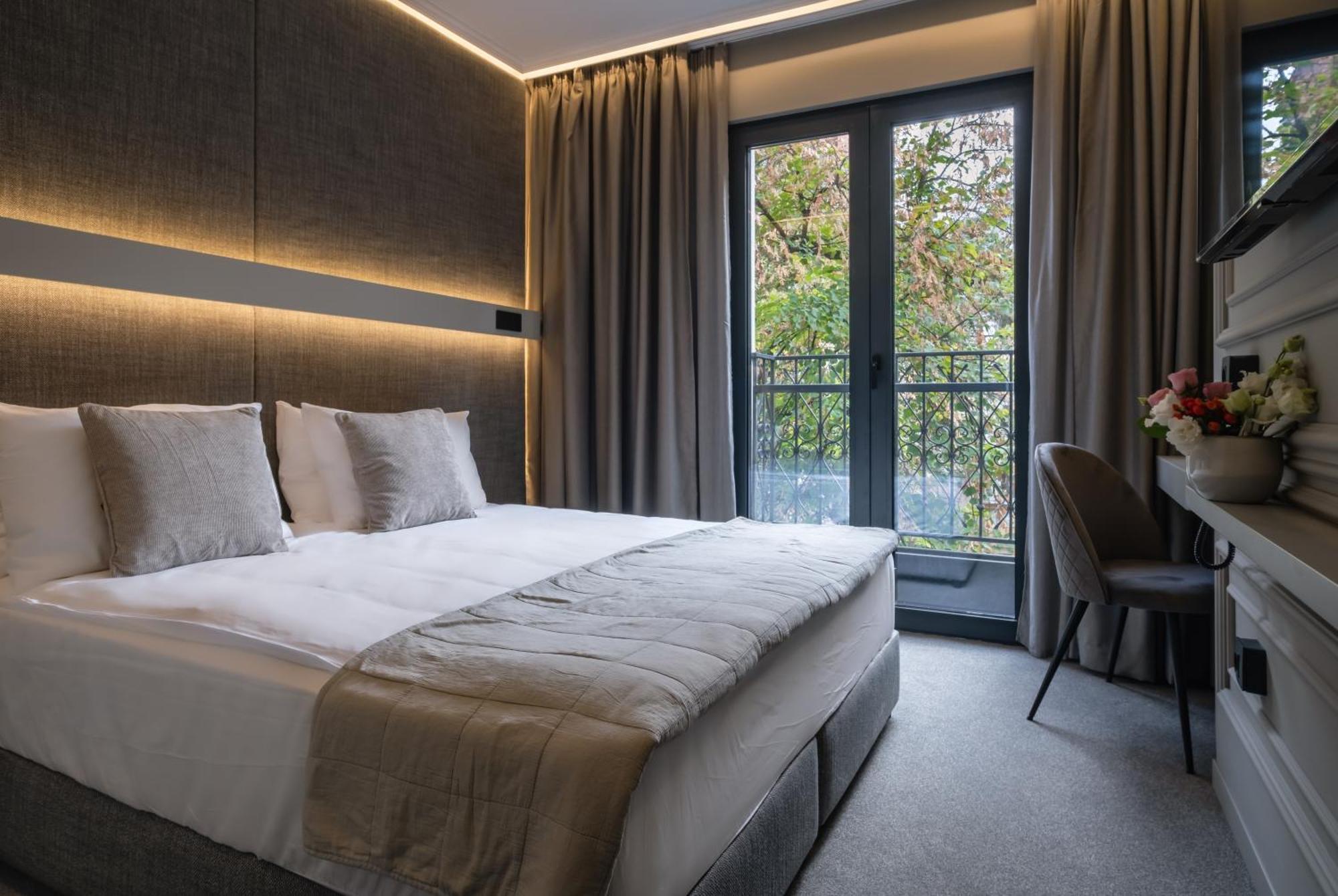 Deluxe Einzelzimmer mit französischem Balkon