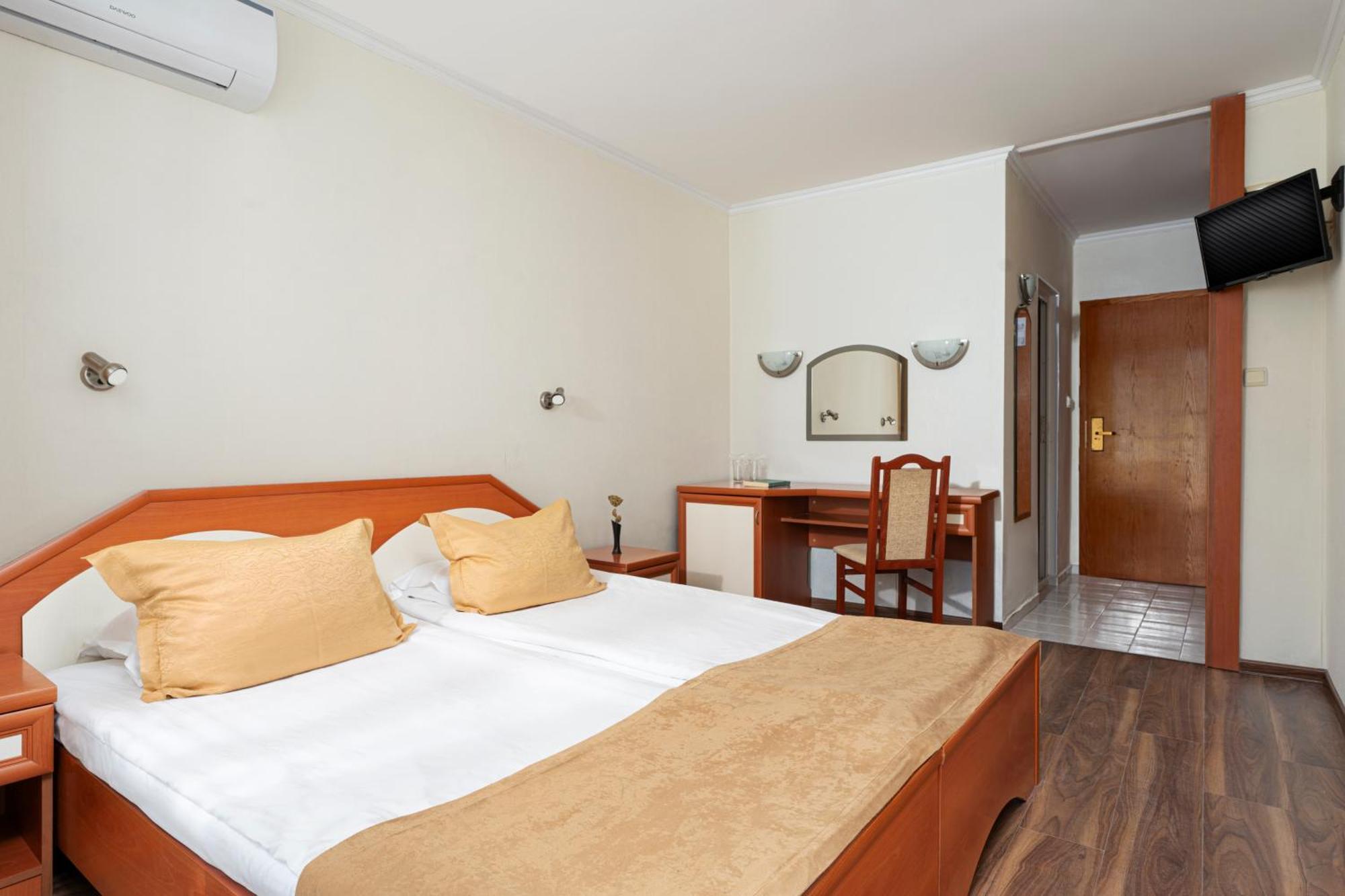 Double or Twin Room Balcony Street View