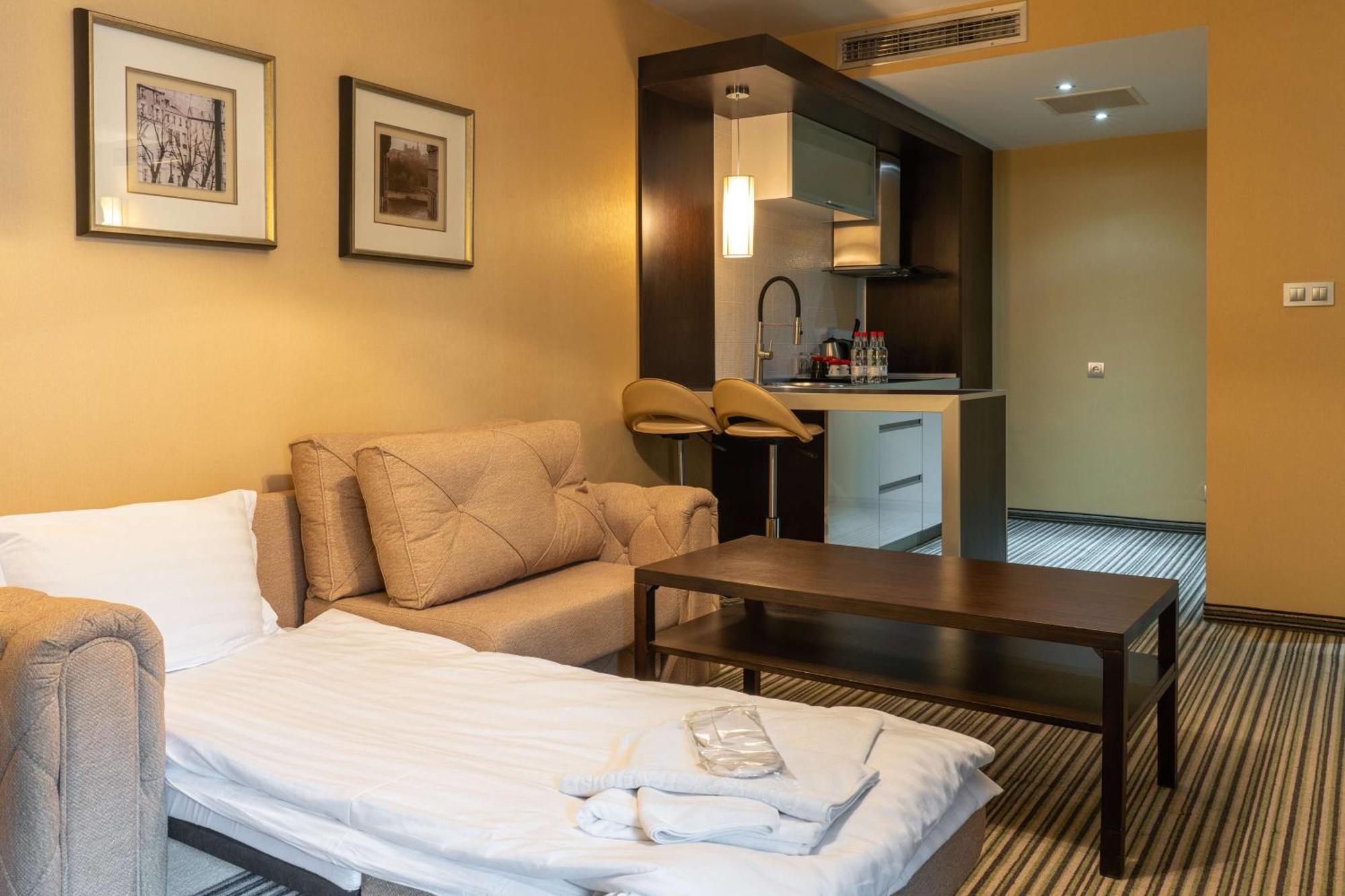 Family Studio Two Single Beds Sofa Bed Balcony