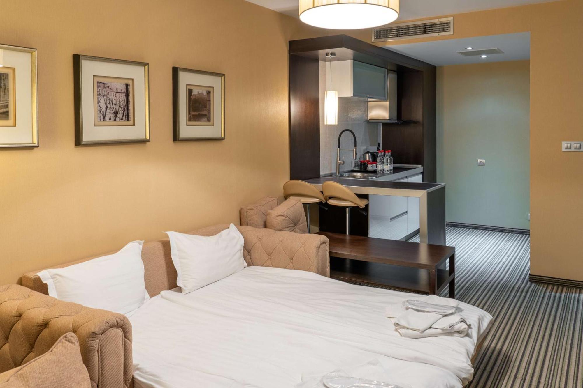 Family Studio Two Single Beds Sofa Bed Balcony