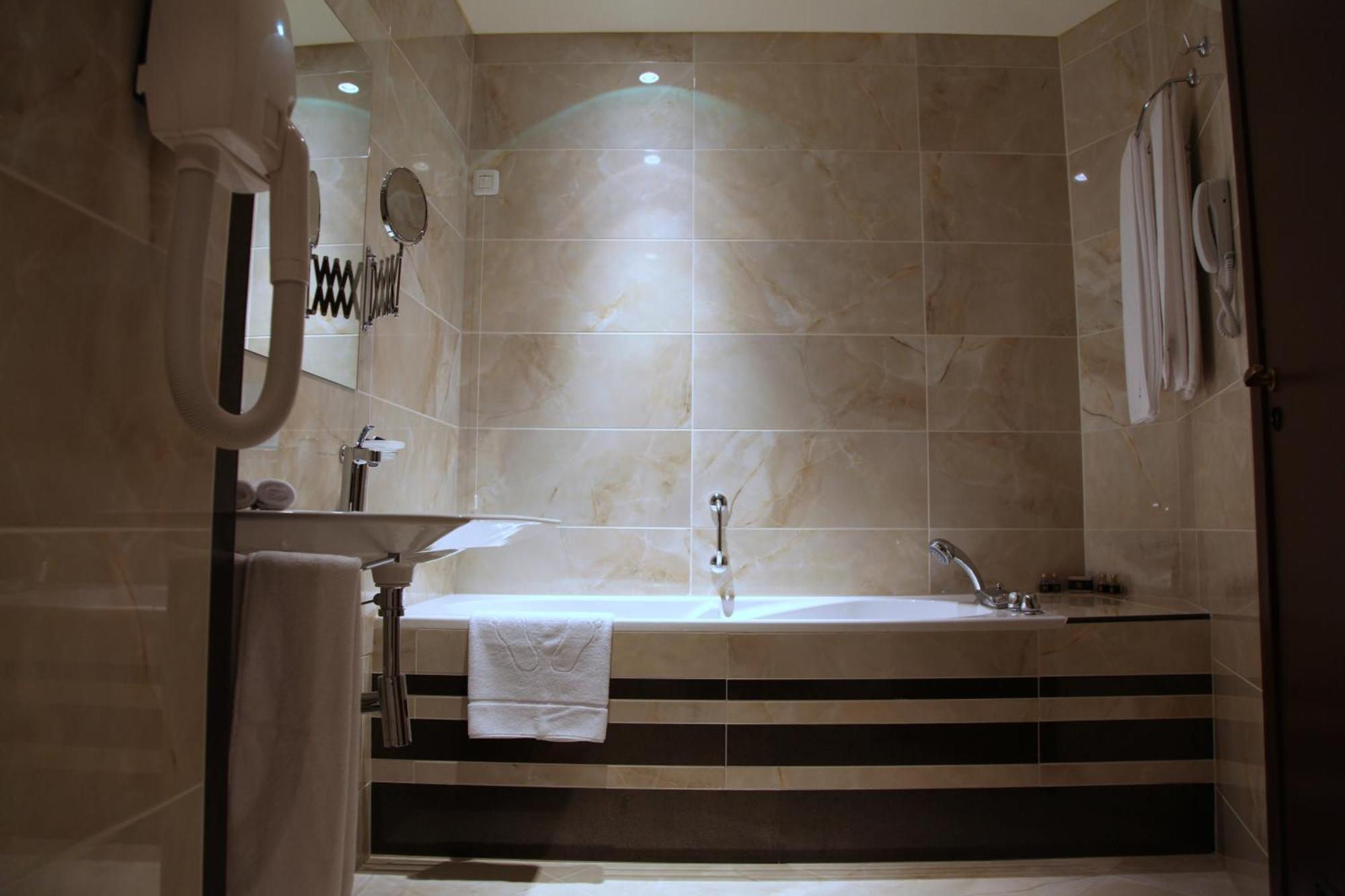 Deluxe Twin Room Sea View