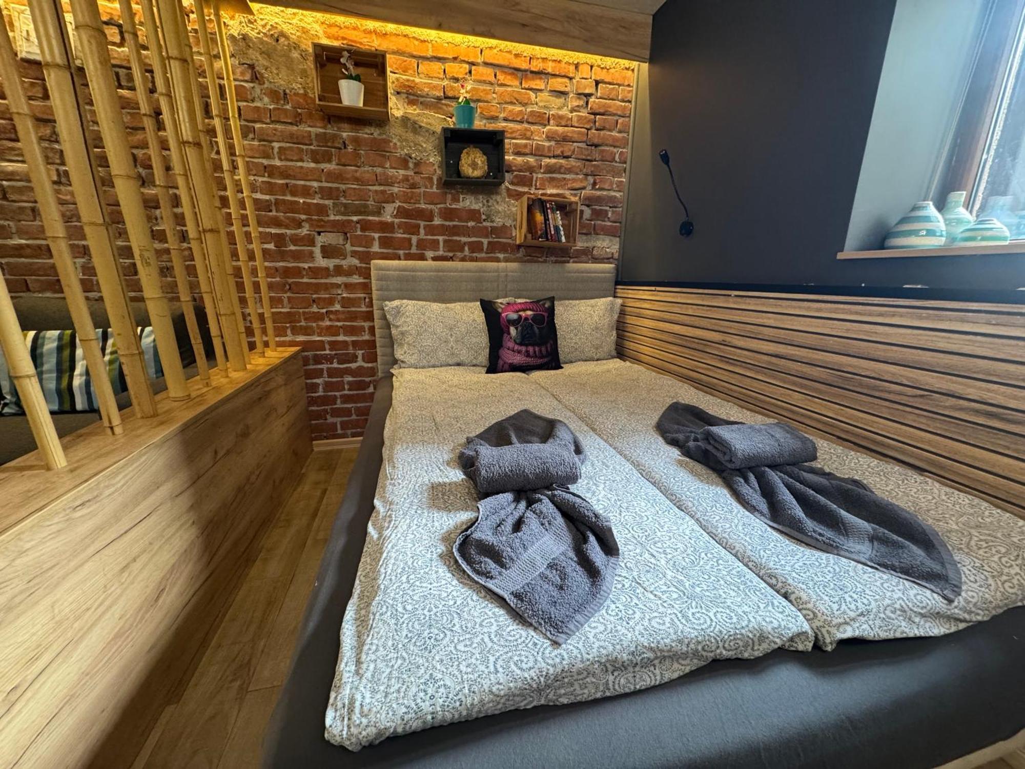 Studio Apartment