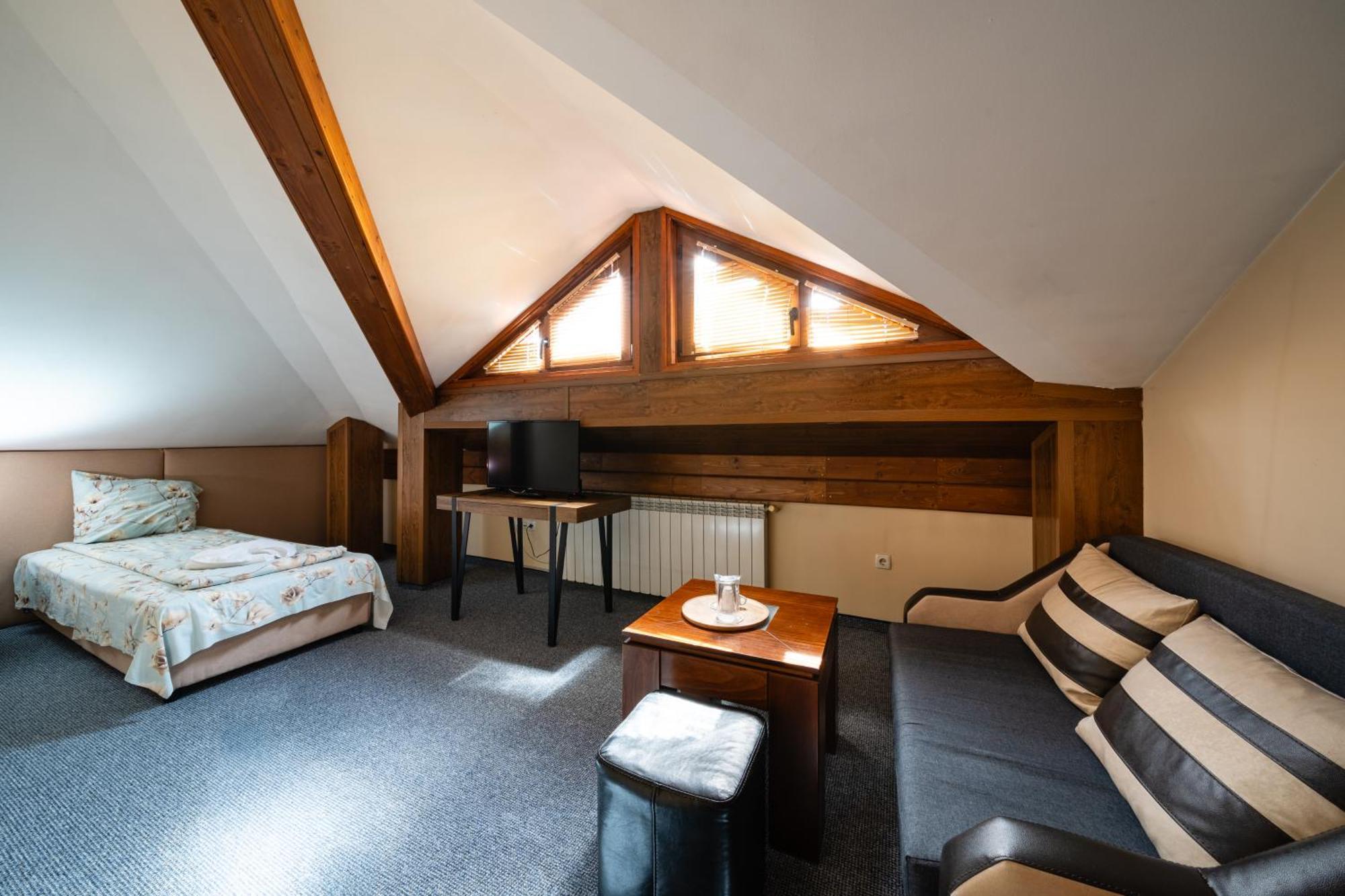 Family Room Attic SPA Access