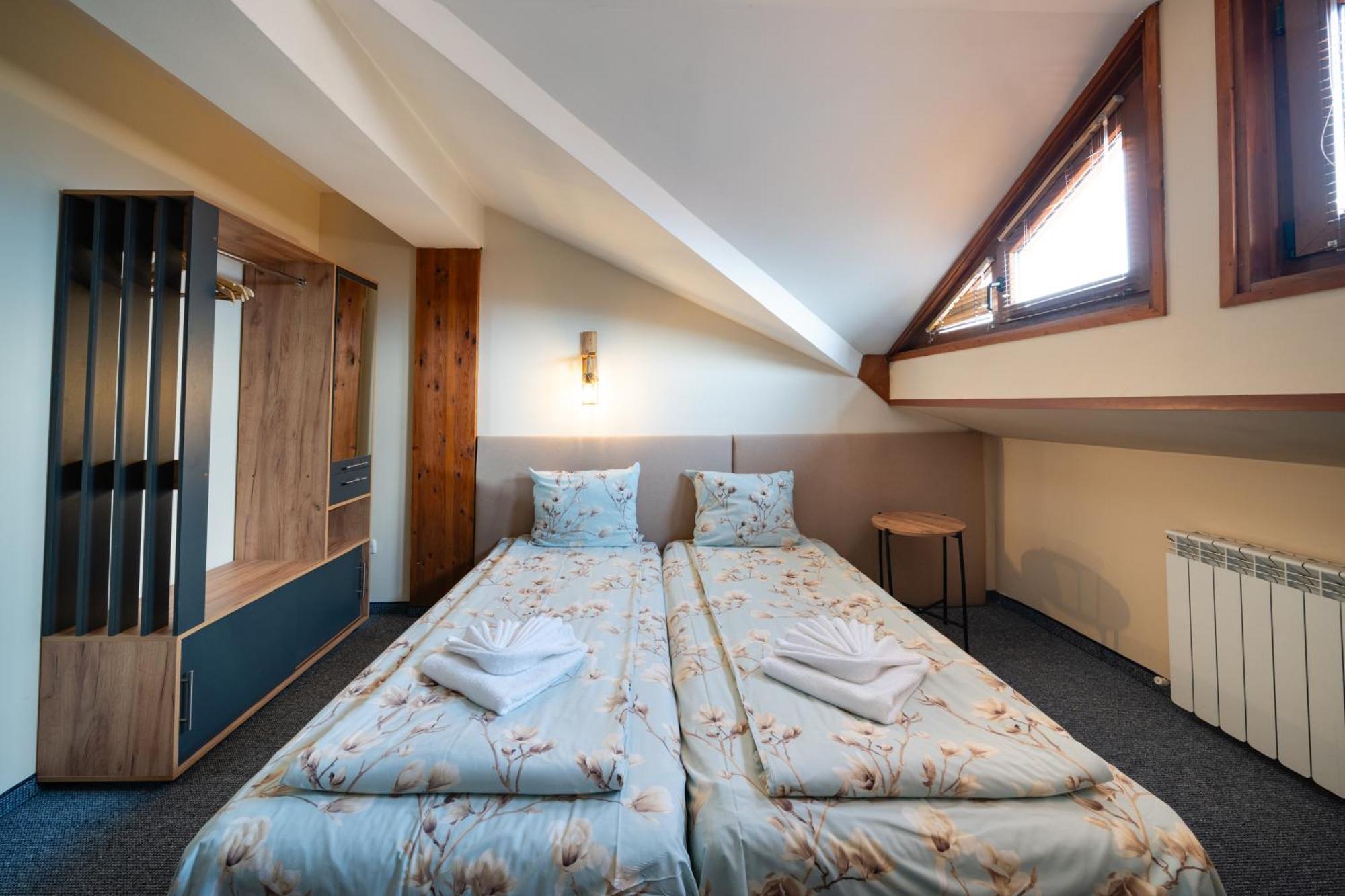Family Room Attic SPA Access