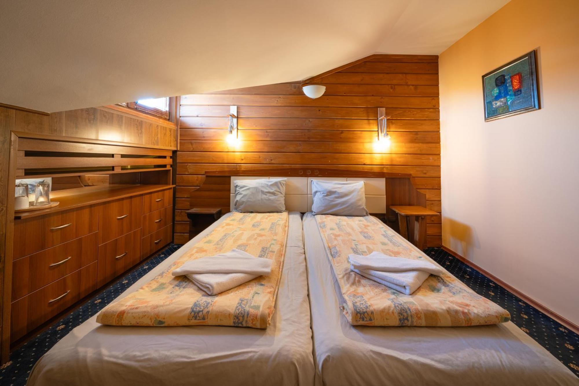 Economy Twin Room SPA Access