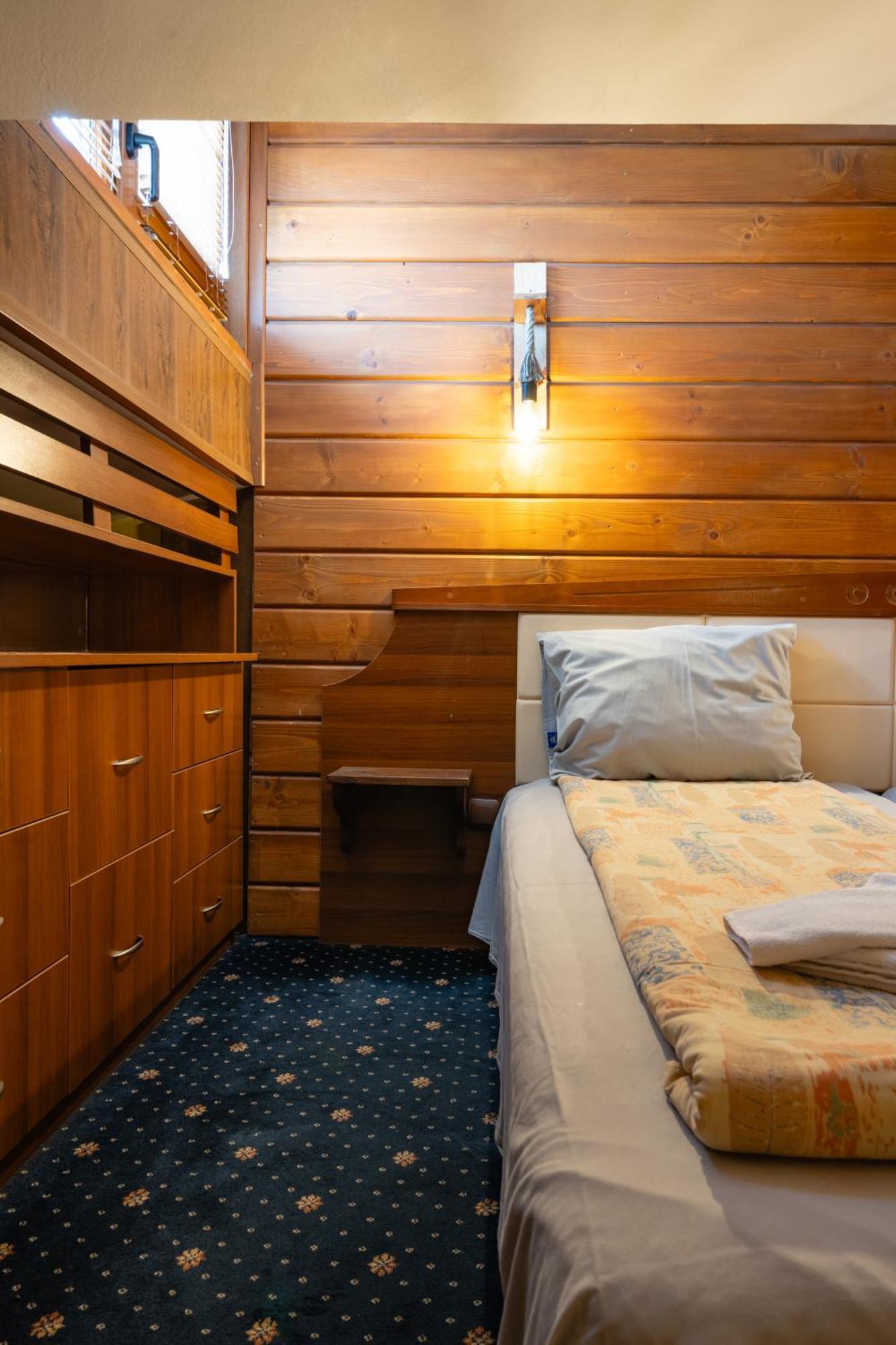 Economy Twin Room SPA Access