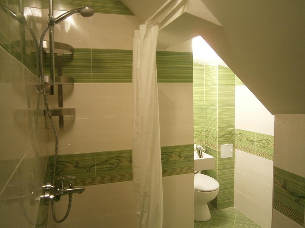 Lit dans Dortoir Mixte de 6 Lits