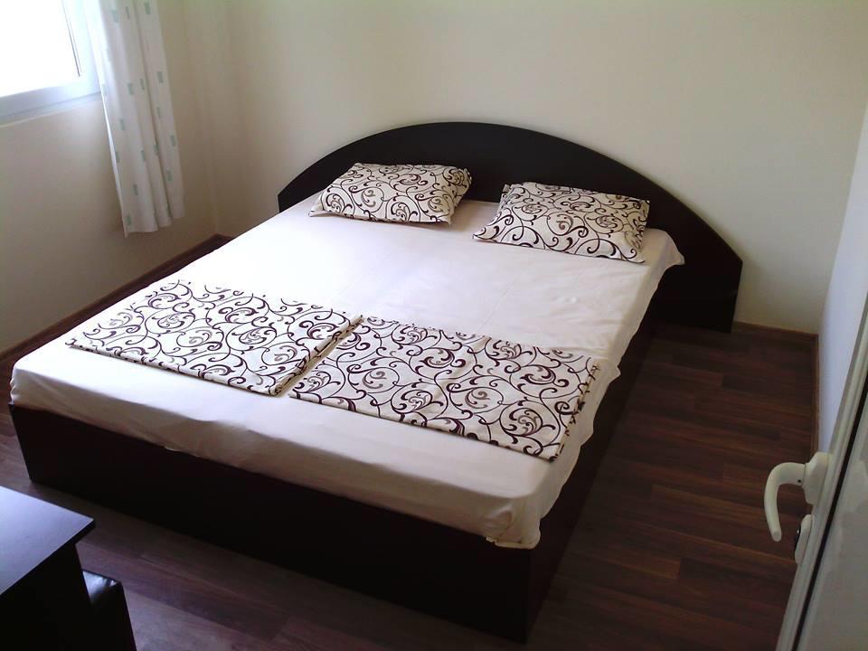 Double Room,889168171:JPEG