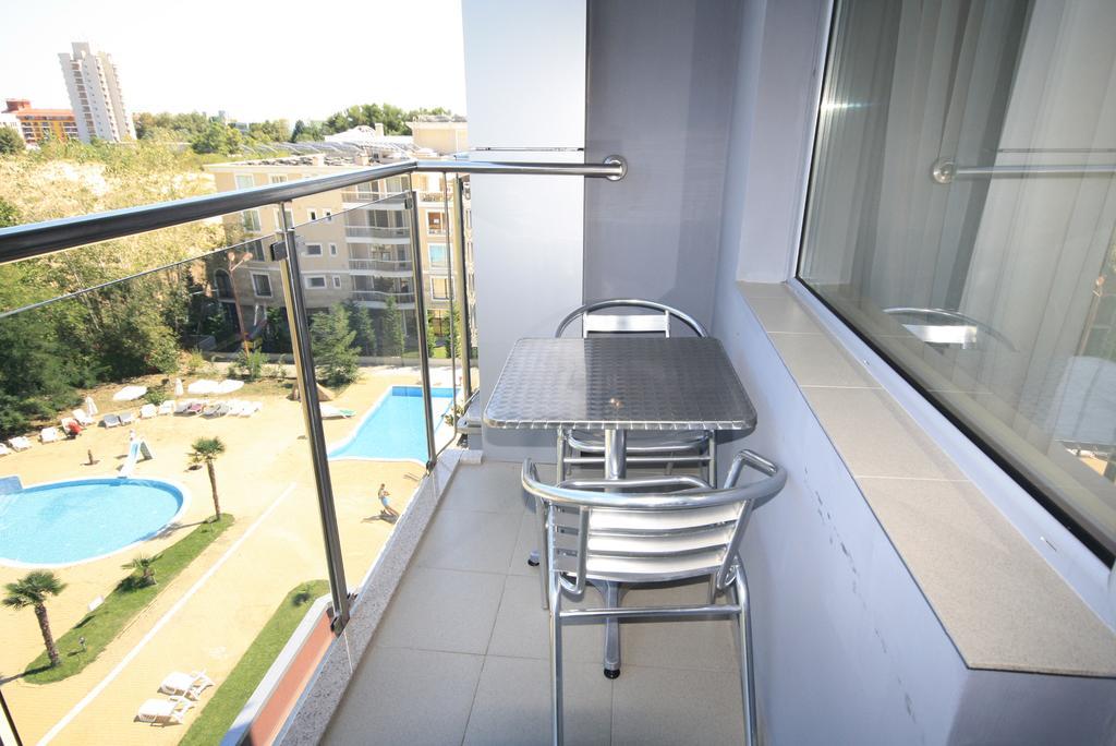 Suite 1 Chambre avec Balcon (4 Adultes)