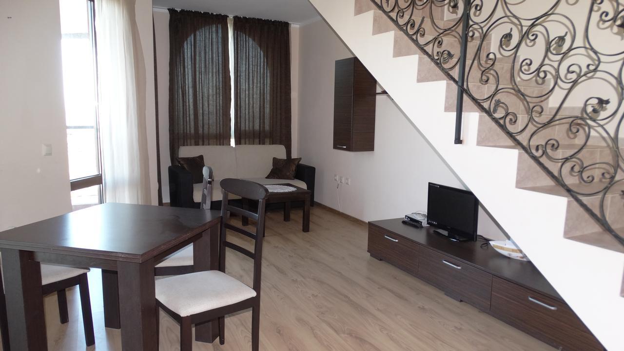 Apartament maisonette cu vedere la mare