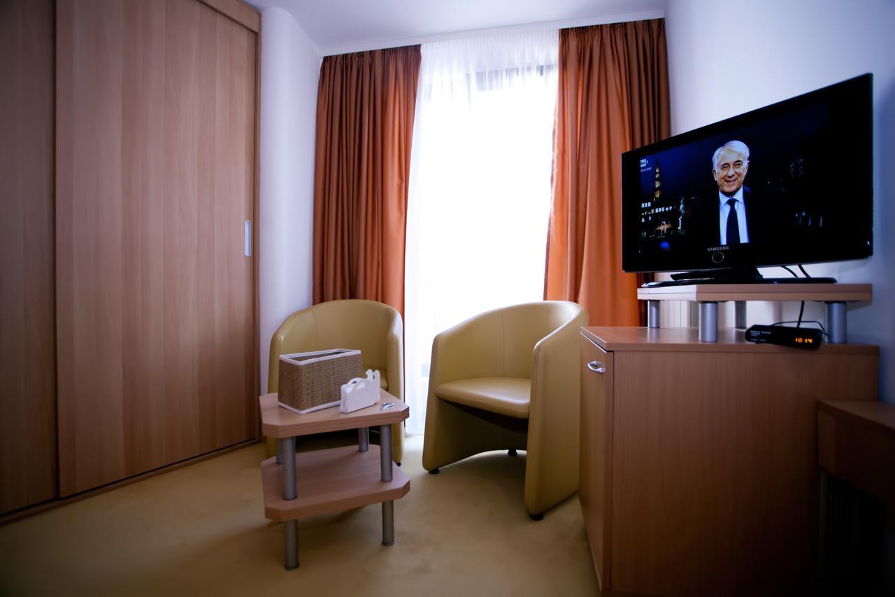 Double or Twin Room Secured