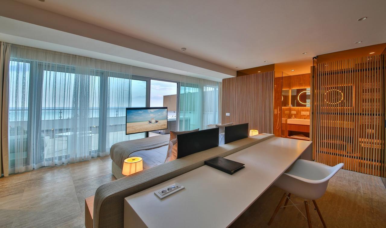 Penthouse Apartment
