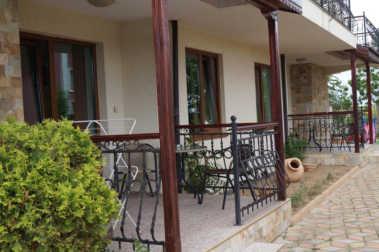 One-Bedroom Apartment,660510258:JPEG