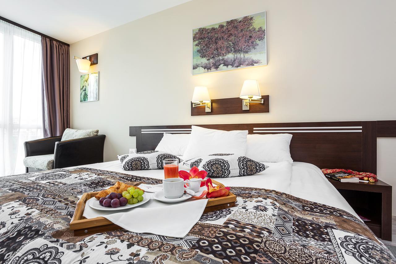 Standard Double Room,666591024:JPEG