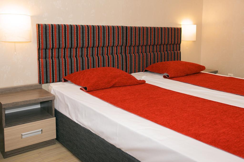 Tweepersoonskamer met 1 of 2 Bedden en Balkon