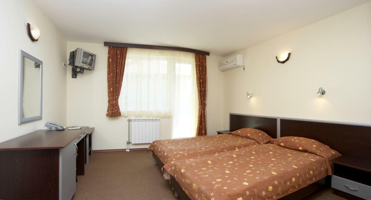 Cameră twin cu balcon