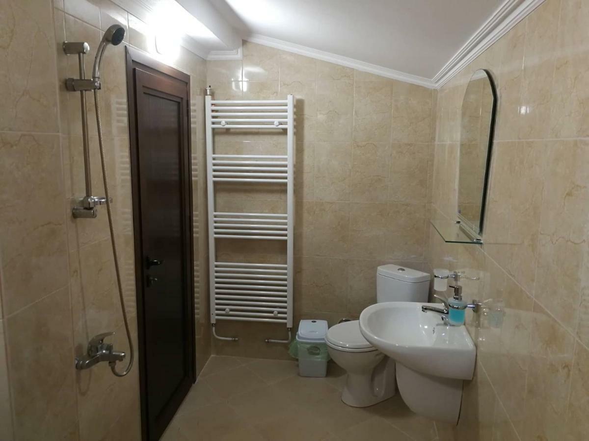 Triple Room,843076778:JPEG