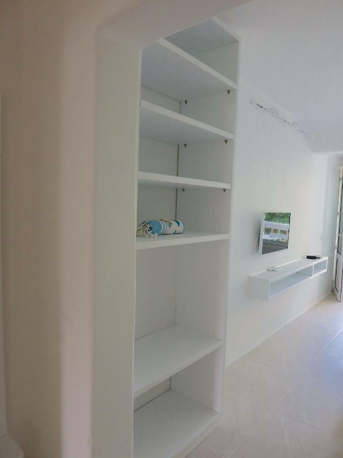 Double Room,845729474:JPEG