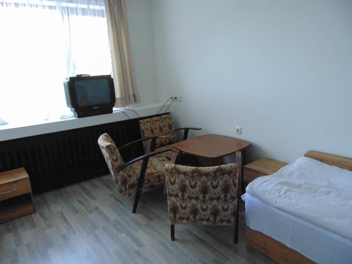 Classic Triple Room,983111008:JPEG