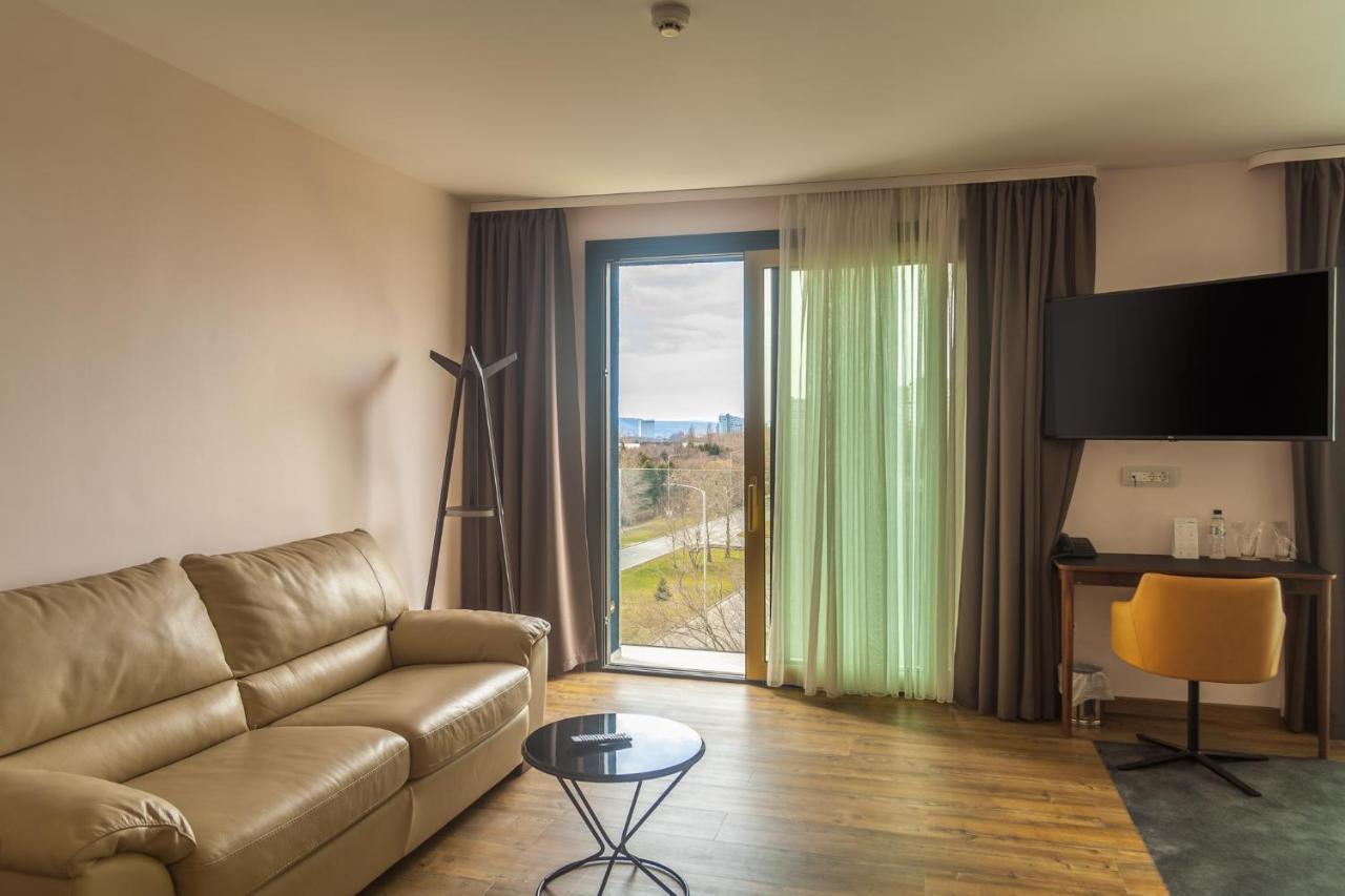 Deluxe Studio Balcony