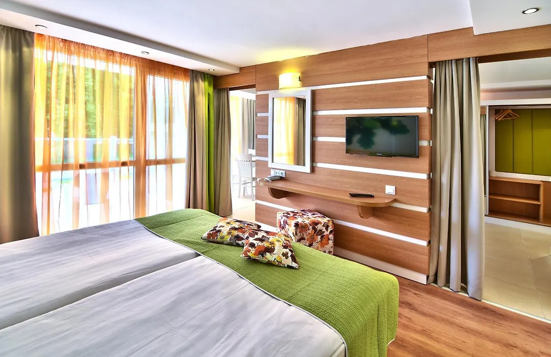 Hotel Forest Beach-1