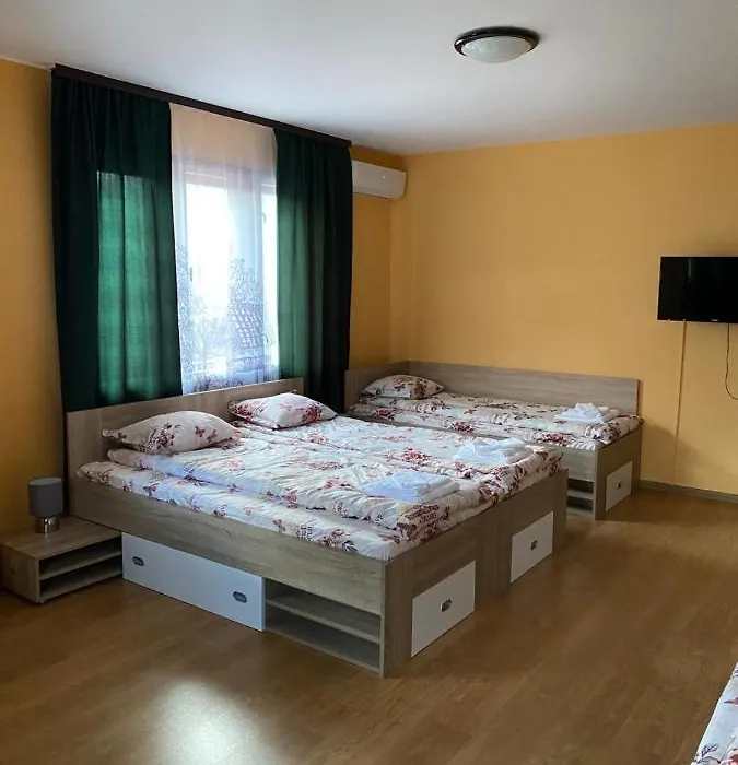 Vesi'S Rooms-1